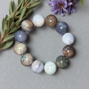 ⭐️ 17.5mm Galaxy Agate Bracelet ⭐️